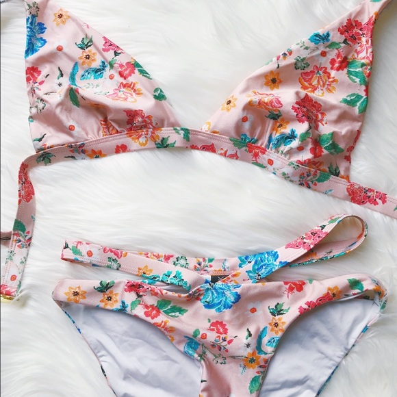 MINKPINK Other - MINKPINK Floral Cutout Bikini Set 👙